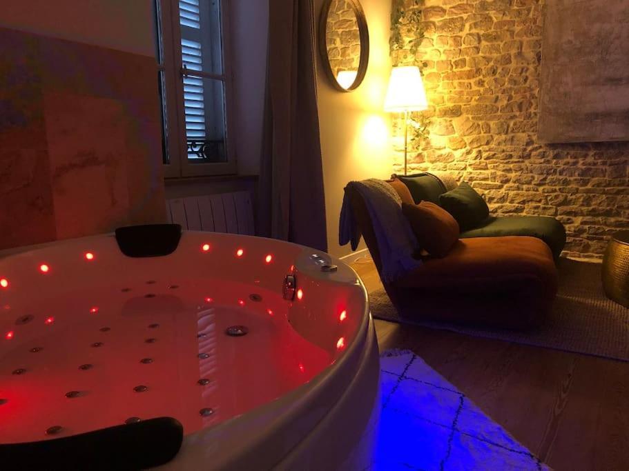 Detente Centre Historique De Macon Avec Spa Et Cine 外观 照片